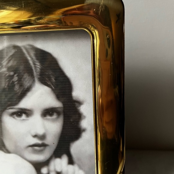 Solid Brass Photo Frame 6.5”x8.5” Vintage for 5”x7” photo.. - Picture 5 of 16